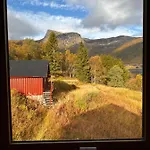 Nesset I Fiskfjord Feriehus