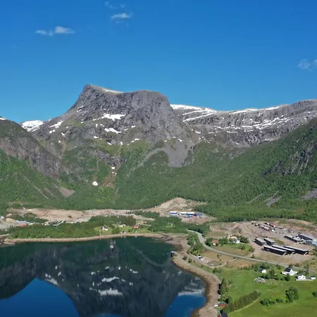 Nesset I Fiskfjord Dragland