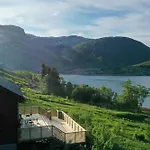 Vakantiehuis Nesset I Fiskfjord Dragland